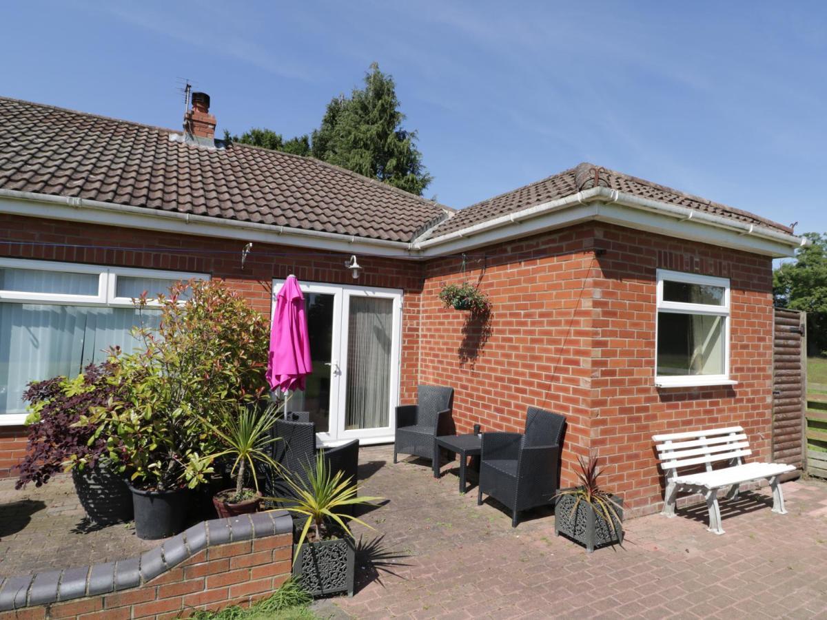 The Bungalow York Exterior foto